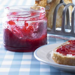 Backyard Treats - Raspberry jam